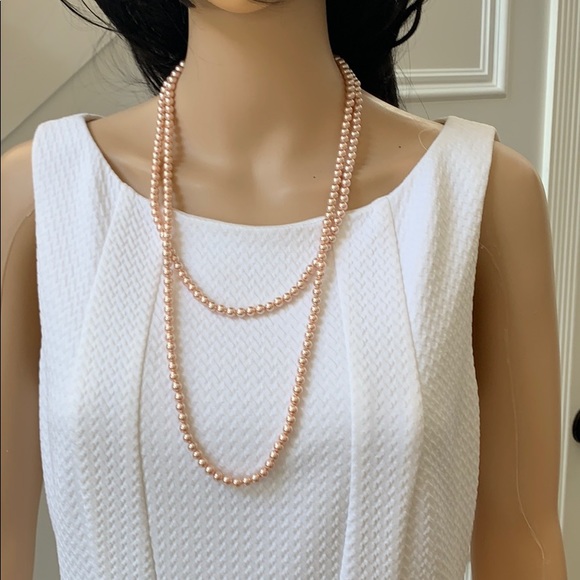Jewelry - FINAL PRICE Real pearl necklace red peach color Jewelry - FINAL PRICE Real pearl necklace red peach color